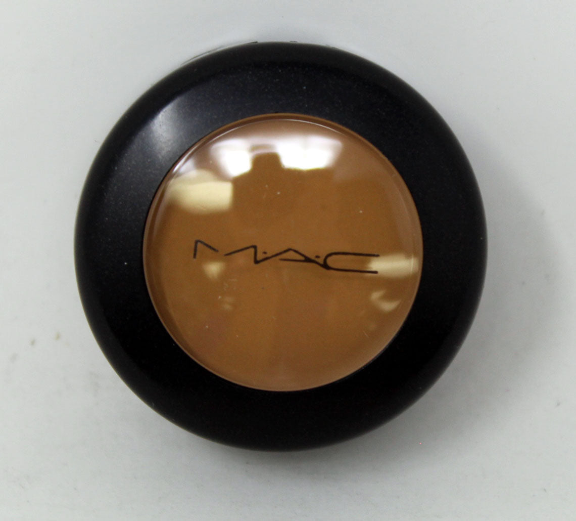 MAC Studio Finish Concealer SPF 35 NC35, 0.24 Ounces
