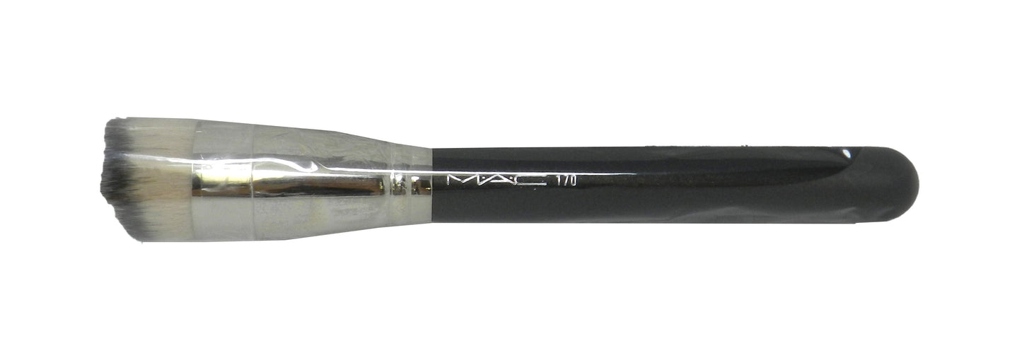 MAC 170 Rounded Slant Makeup Brush 1 Count