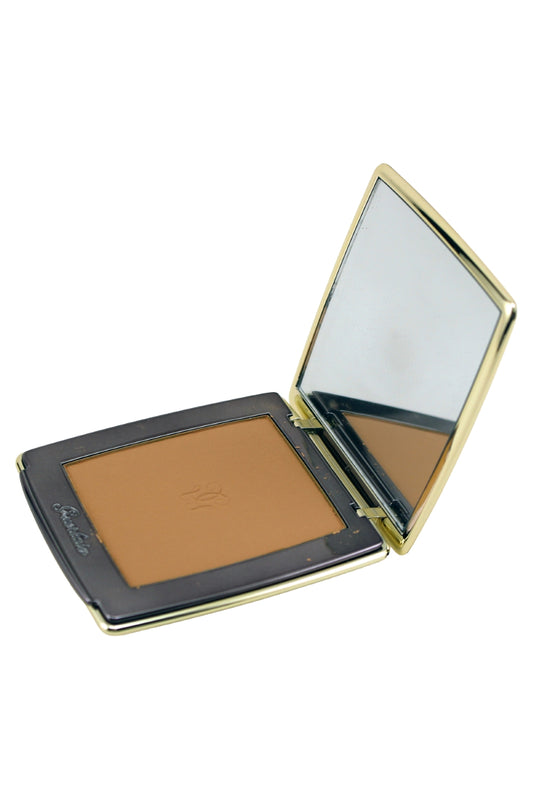 Guerlain Parure Compact Foundation With Crystal Pearls 04 Beige Ultime SPF 20 PA++ 9 Grams
