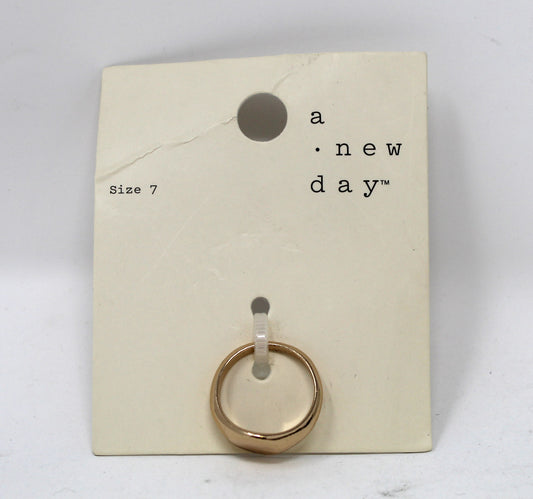 A New Day Size 7 Ring 1 Count