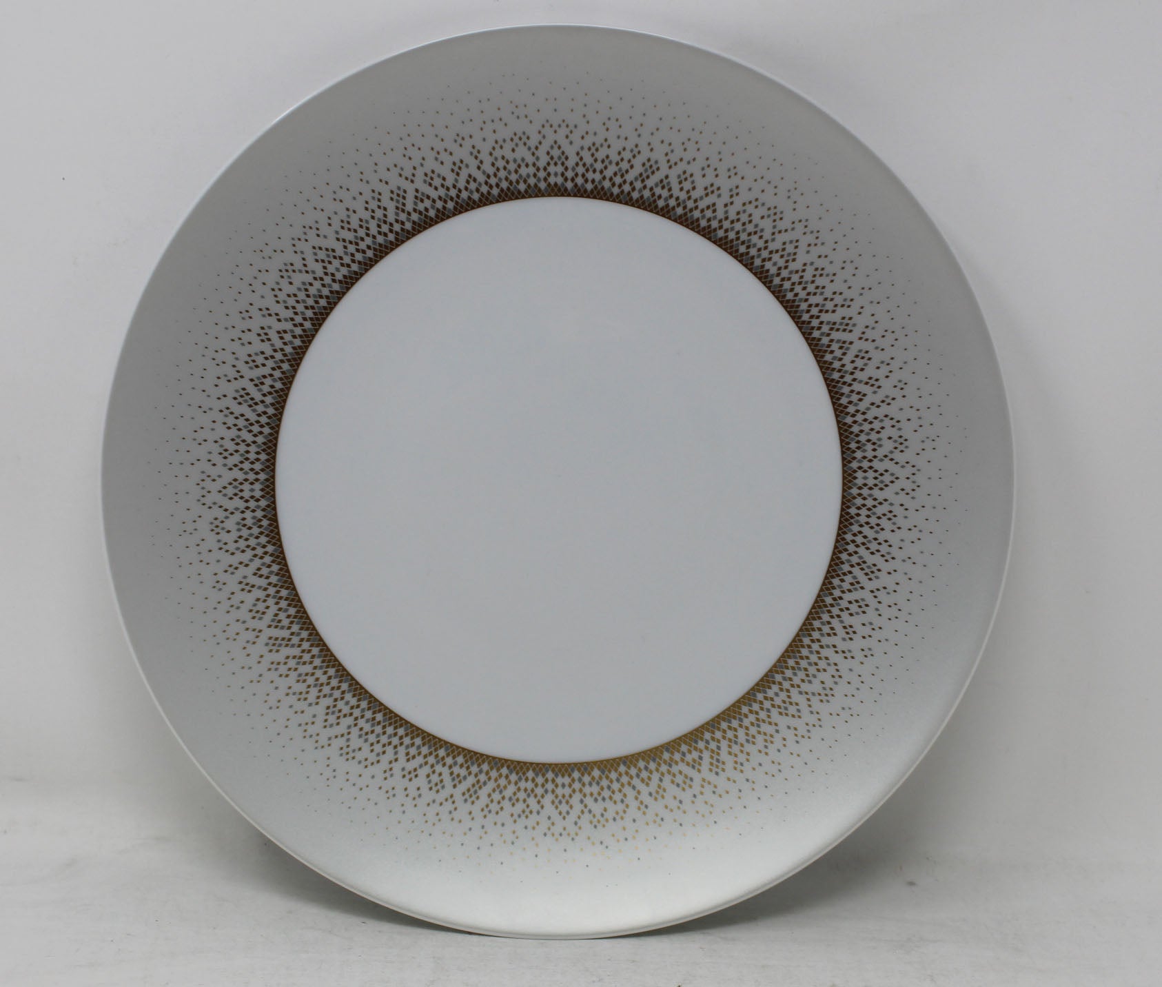 Haviland Souffle D'Or Dinner Plate Grey 1 Count