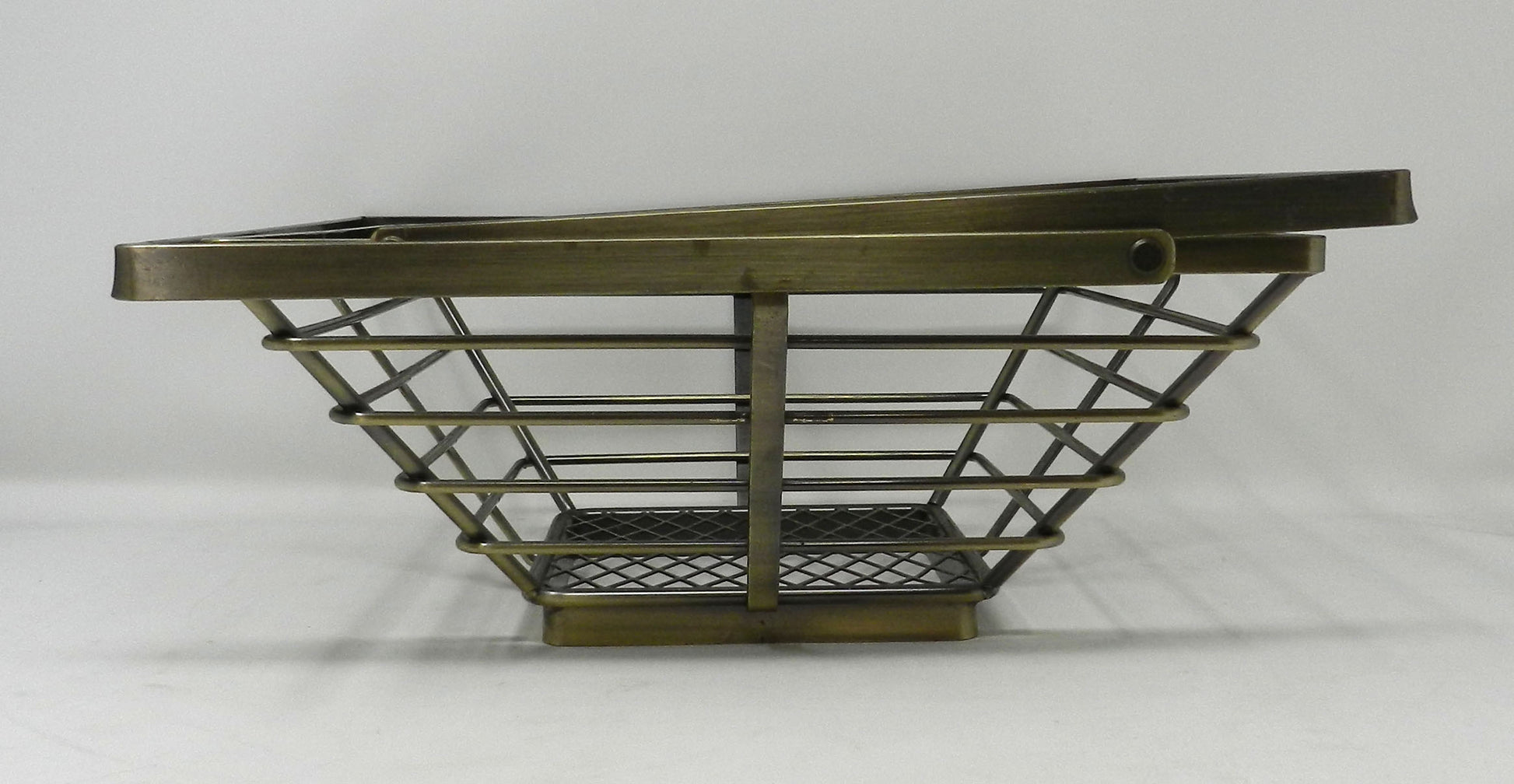 Mikasa Basics Square Fruit Basket With Handles (Used)